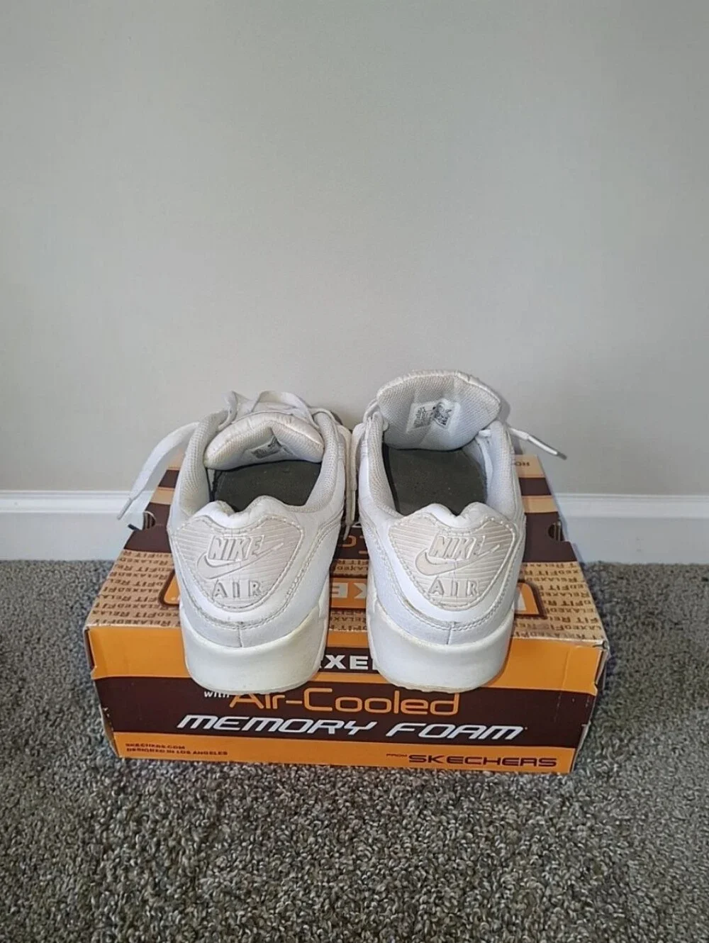 Nike Air Max 90 Low Top Lace Up Sneakers White Men's Athletic Shoe Size 10.5